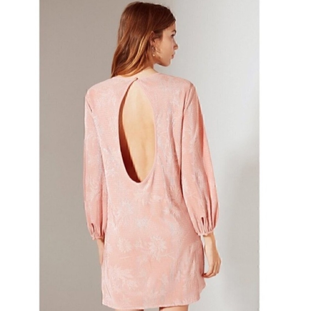 Urban Outfitters Blush Pink Fabric - Picture 3 of 6